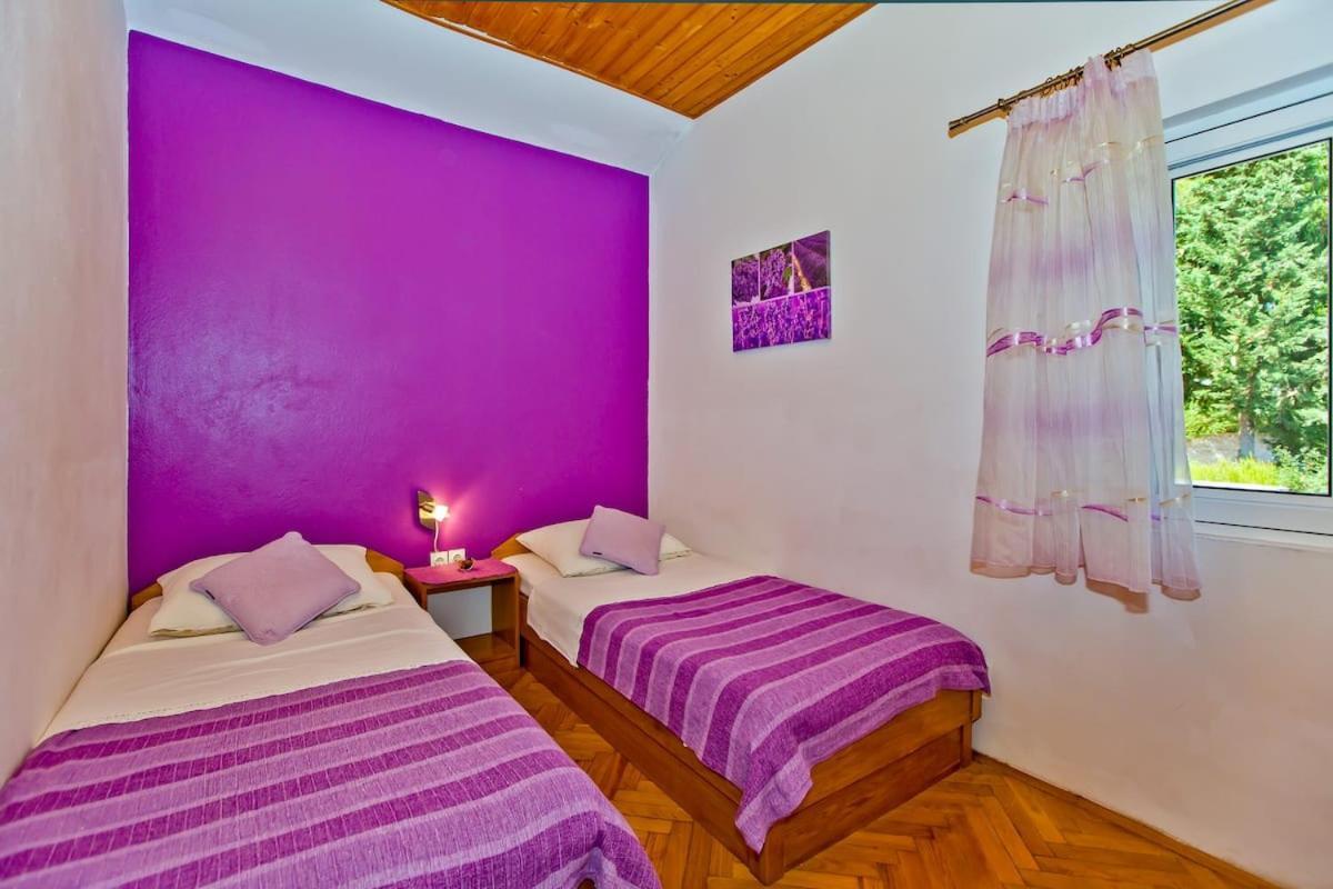 Villa Mateljan Zastrazisce Ngoại thất bức ảnh