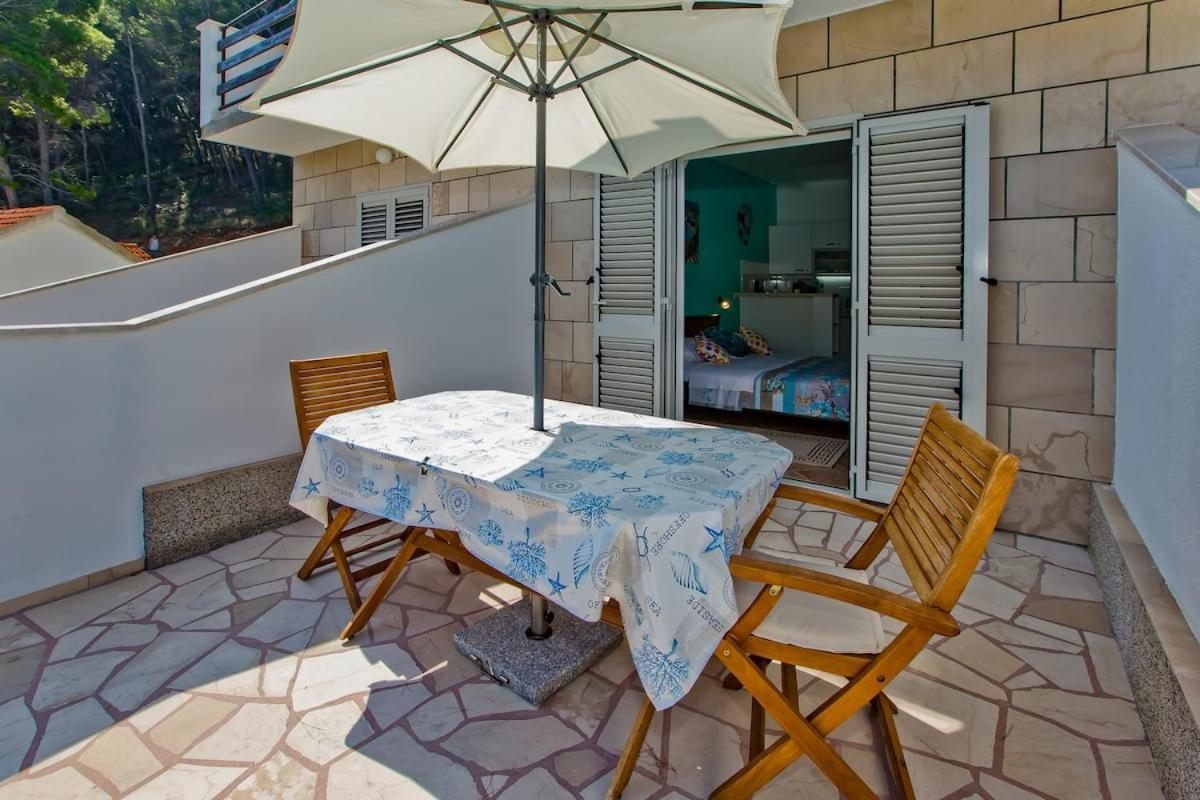 Villa Mateljan Zastrazisce Ngoại thất bức ảnh