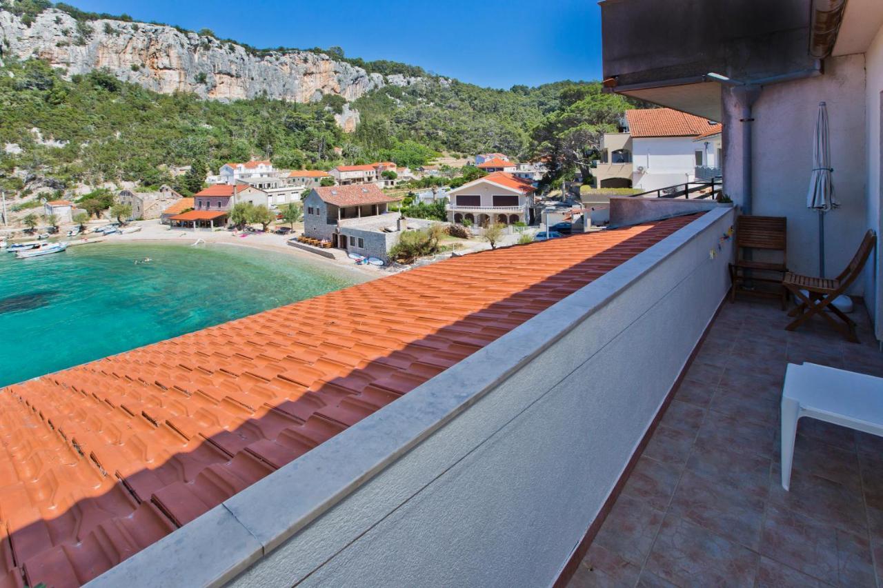 Villa Mateljan Zastrazisce Ngoại thất bức ảnh